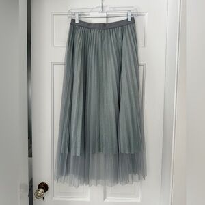 Anthropologie Raga Tulle Sparkly Winter Festive Midi Skirt in Size Extra Small